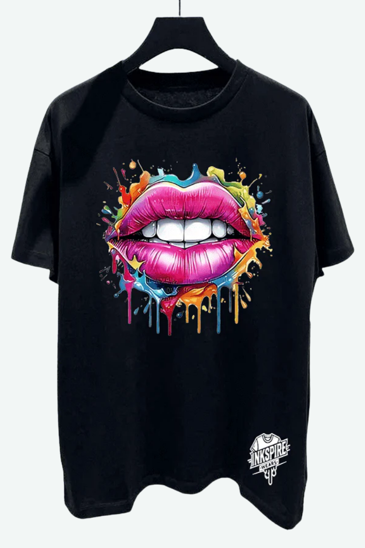 Lively Lips Tee