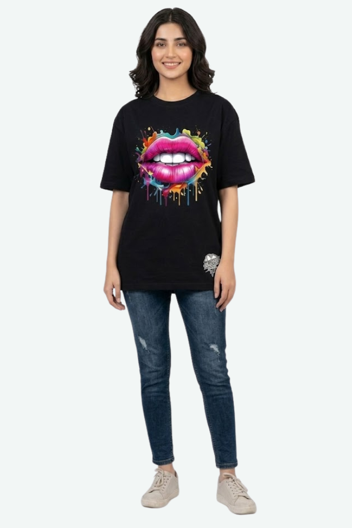 Lively Lips Tee